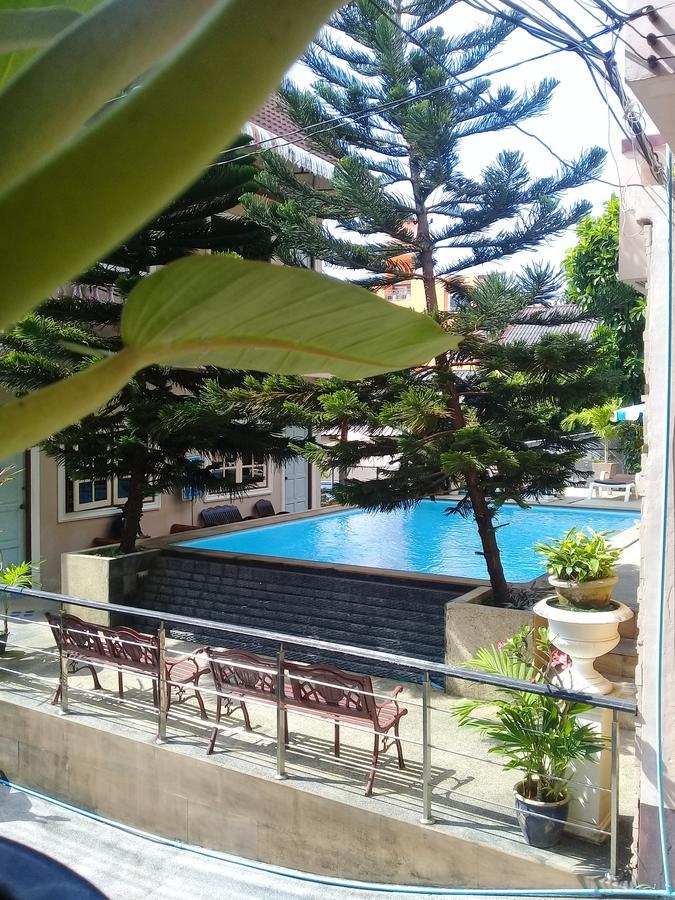 Ban Tyrol Otel Patong Dış mekan fotoğraf