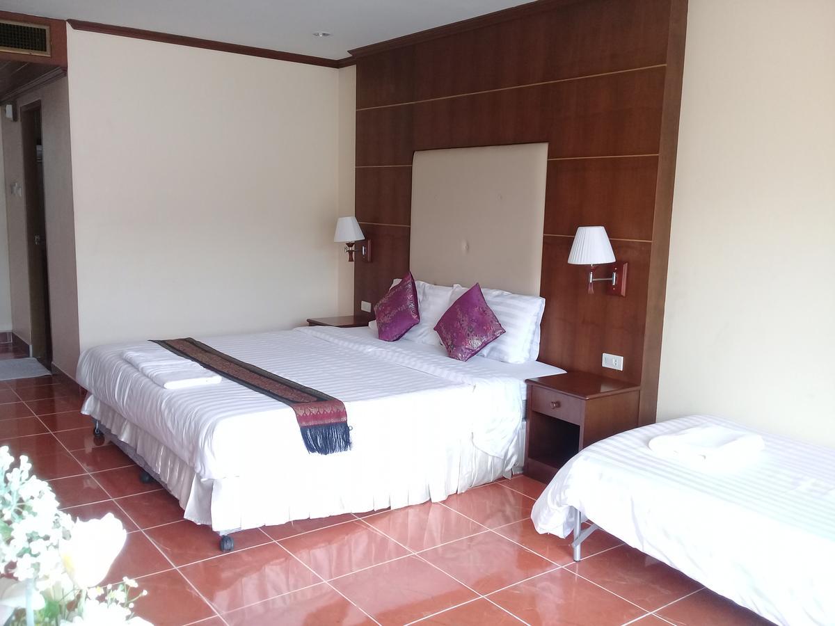 Ban Tyrol Otel Patong Dış mekan fotoğraf